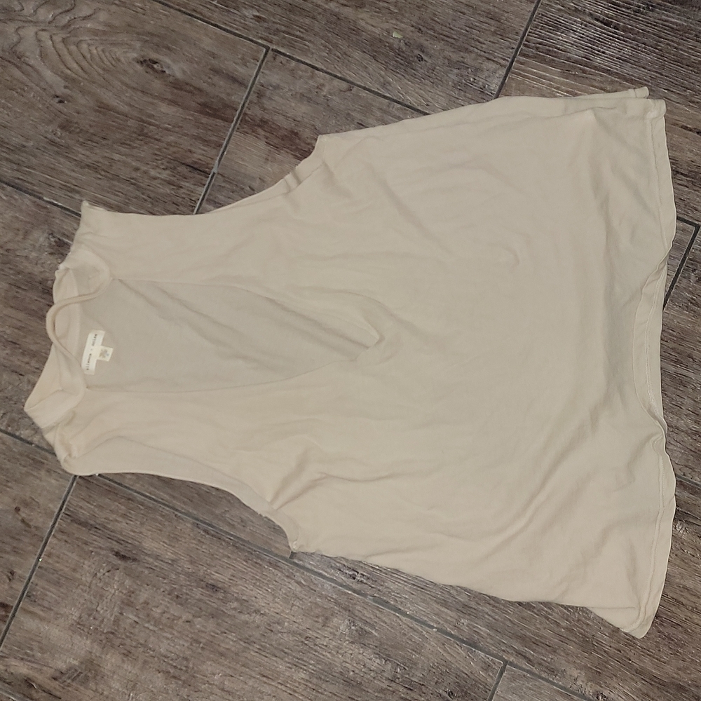 silence + noise tank